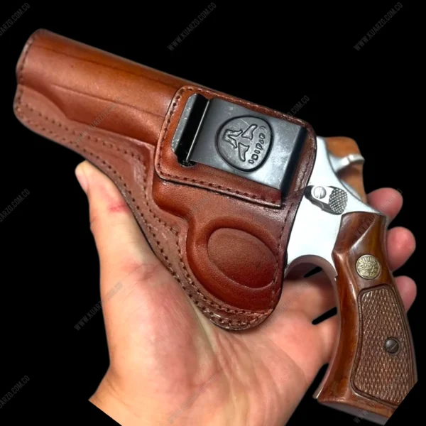 Funda Chapuza en Cuero para Revólver – Ajuste Clásico y Protección