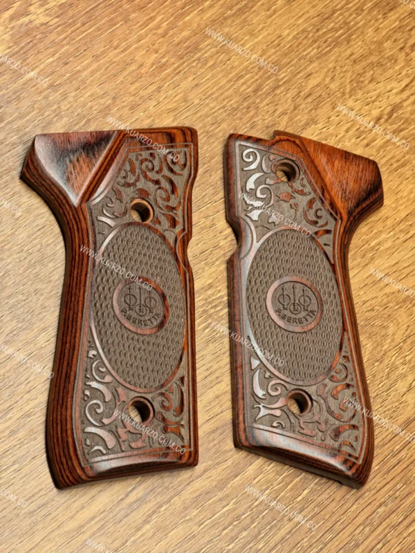 Cachas de Lujo de Madera Grabado Floral Artesanal para Beretta 92FS, Fogueo Ekol Firat, Blow F92 y Airsoft : Acabado de Colección