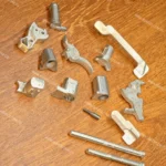 Kit de Repuestos Mecánicos Internos Originales para Pistolas Traumáticas y Fogueo 9mm P.A.K. : Resortes, Pasadores y Aguja Percutora