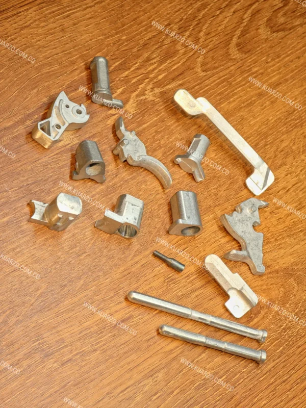 Kit de Repuestos Mecánicos Internos Originales para Pistolas Traumáticas y Fogueo 9mm P.A.K. : Resortes, Pasadores y Aguja Percutora